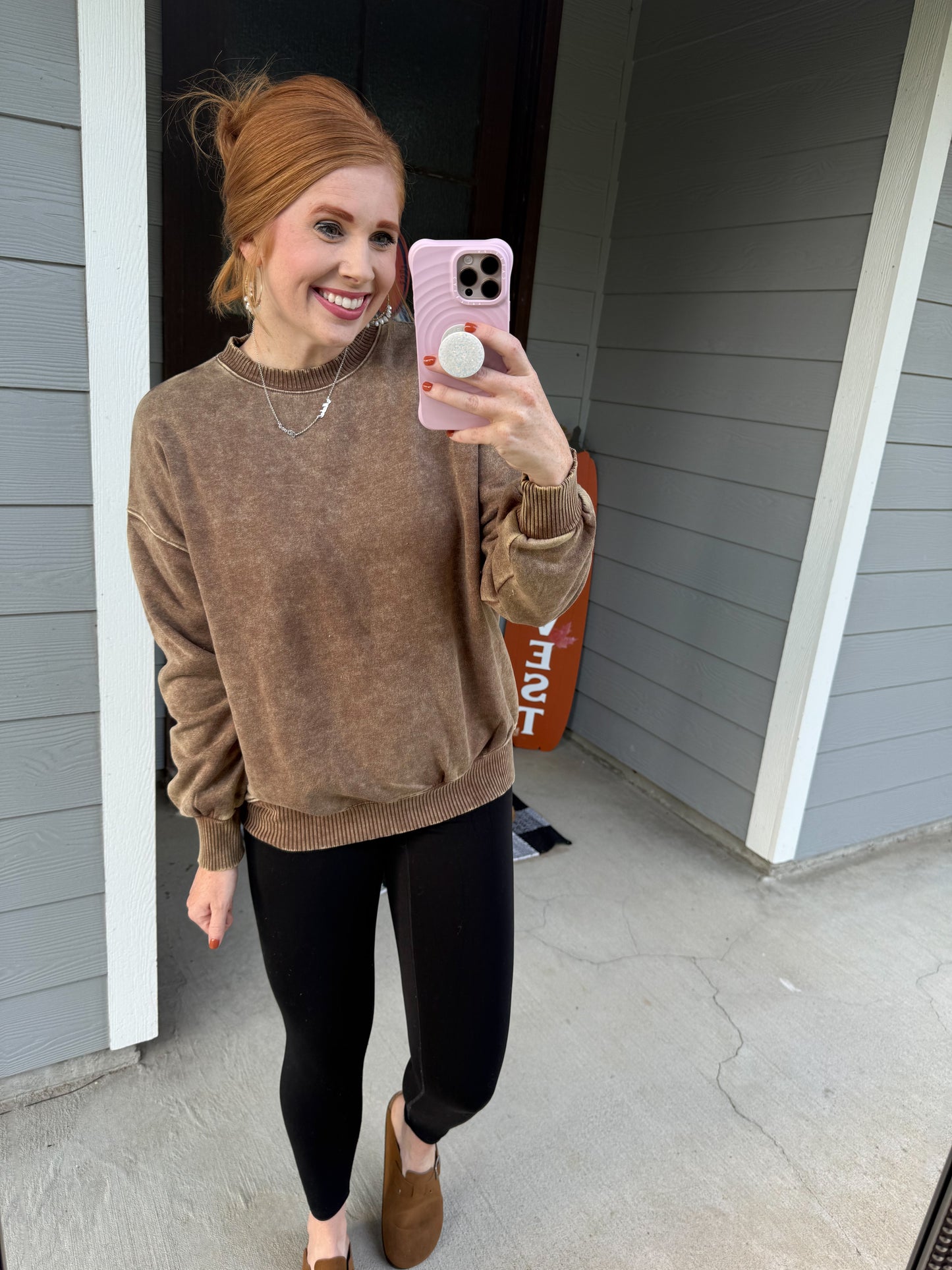 Acid Washed Fleece Pullover-Brown
