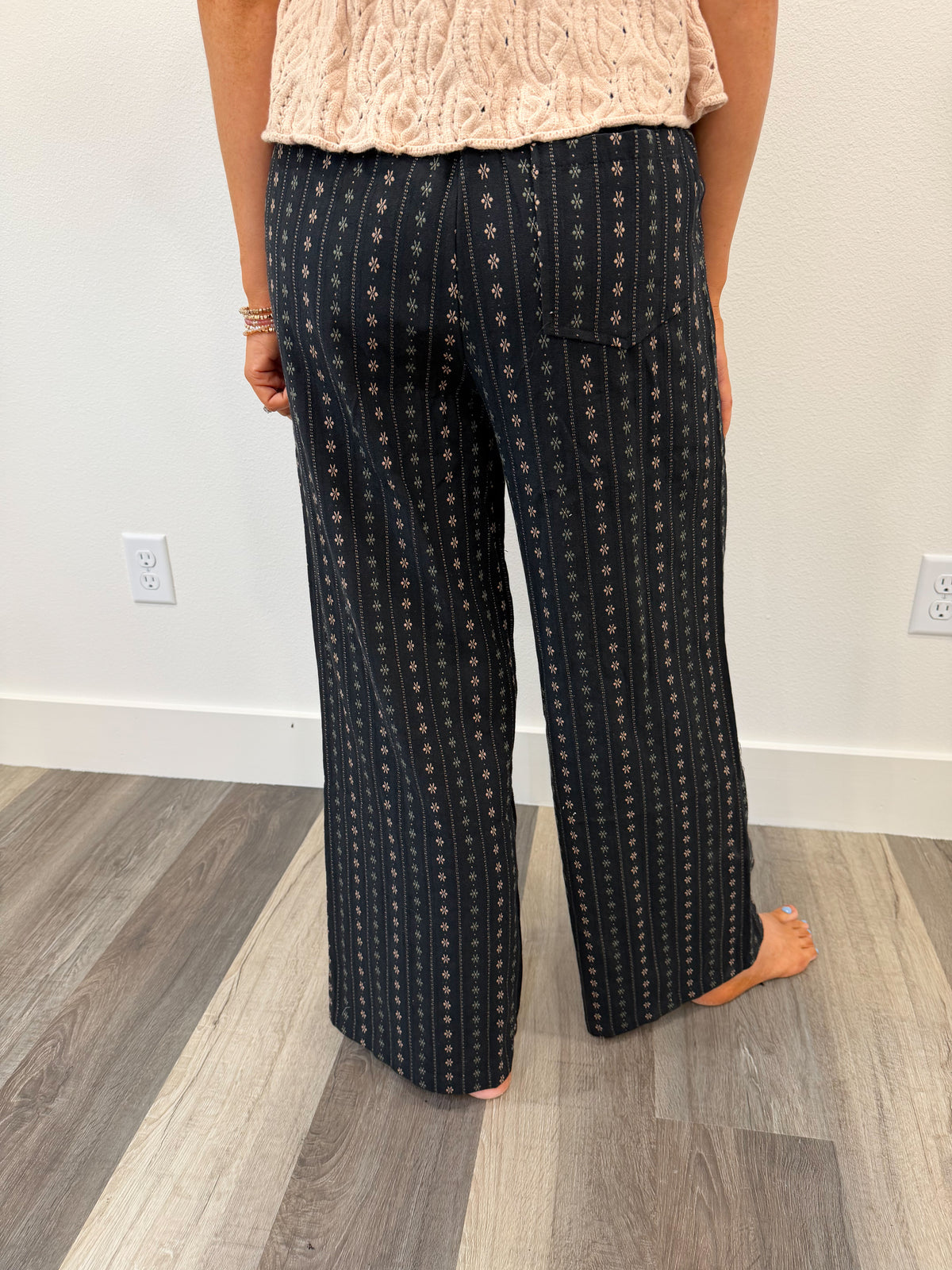 Dainty Meadow Pants