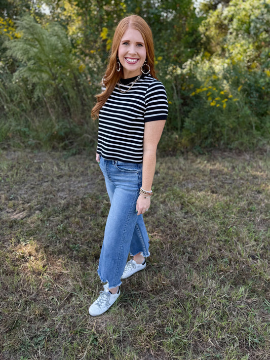 Black & White Striped Short Sleeve Top
